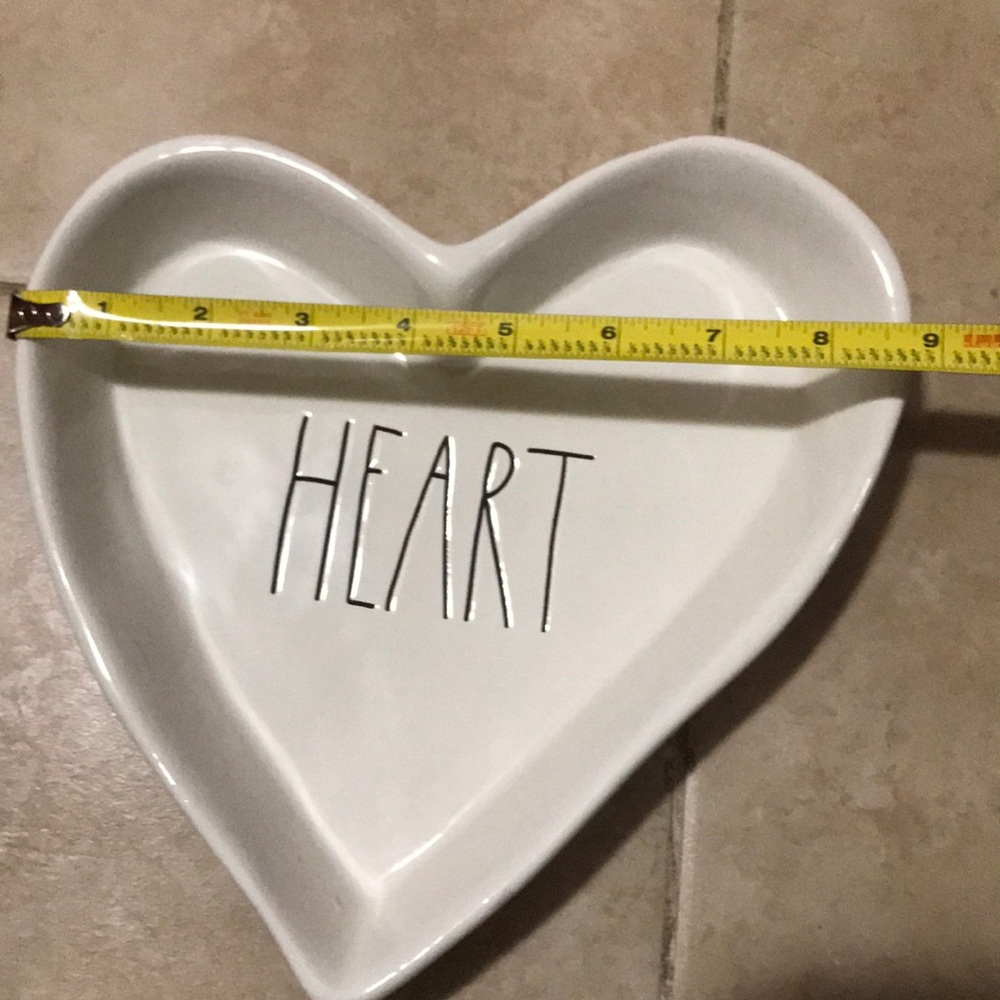 Heart ❤️ Dish - Picture 3 of 4